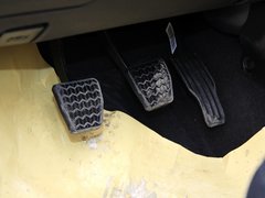 2013款 1.5L 手动 两厢 进取型