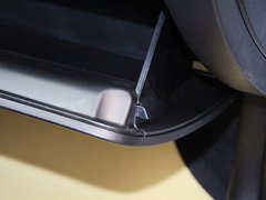 2013款 1.5L 手动 两厢 进取型