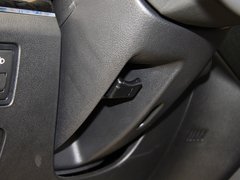 2013款 1.5L 手动 两厢 进取型