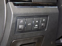 2013款 1.5L 手动 两厢 进取型