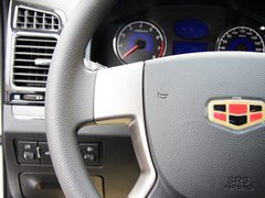 2013款 1.5L 手动 两厢 进取型