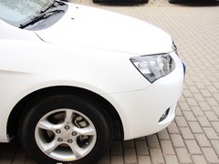 2013款 1.5L 手动 两厢 进取型