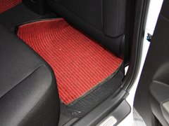 2013款 1.5L 手动 两厢 进取型