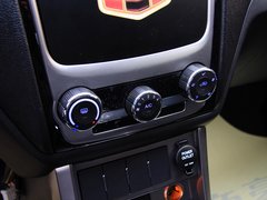 2013款 1.5L 手动 两厢 进取型