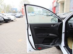2013款 1.5L 手动 两厢 进取型