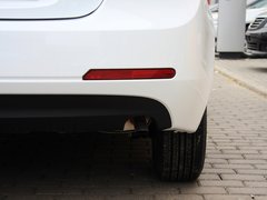 2013款 1.5L 手动 两厢 进取型