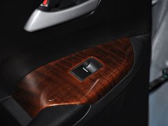 2013款 2.4L 自动 明鉴领秀版 7座
