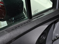 2013款 2.4L 自动 明鉴领秀版 7座