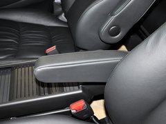 2013款 2.4L 自动 明鉴领秀版 7座