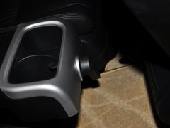 2013款 2.4L 自动 明鉴领秀版 7座