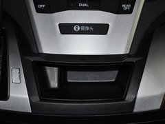 2013款 2.4L 自动 明鉴领秀版 7座