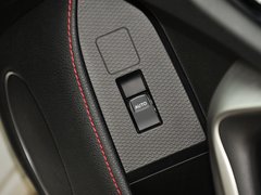 2013款 2.0L 自动 豪华型