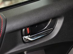 2013款 2.0L 自动 豪华型