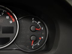 2013款 2.0L 自动 豪华型