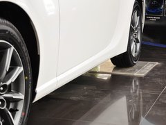 2013款 2.0L 自动 豪华型