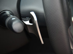 2013款 2.0L 自动 豪华型