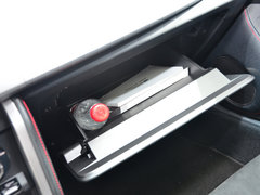 2013款 2.0L 自动 豪华型