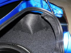 2013款 2.0L 自动 豪华型