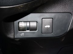 2013款 2.0L 自动 豪华型