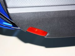 2013款 2.0L 自动 豪华型
