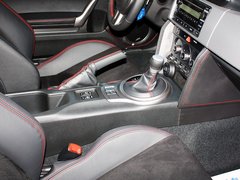 2013款 2.0L 自动 豪华型