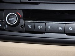 2013款 328Li 2.0T 改款豪华设计套装
