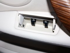 2013款 320Li 2.0T 改款风尚设计套装
