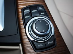 2013款 320Li 2.0T 改款风尚设计套装