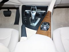 2013款 320Li 2.0T 改款风尚设计套装