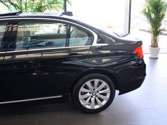 2013款 320Li 2.0T 改款风尚设计套装