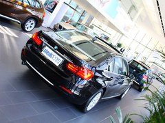 宝马3系 2013款 320Li 2.0T 改款风尚设计套装