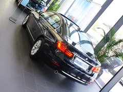 宝马3系 2013款 320Li 2.0T 改款风尚设计套装