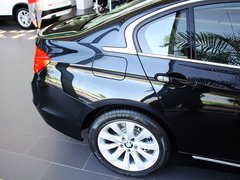 宝马3系 2013款 320Li 2.0T 改款风尚设计套装