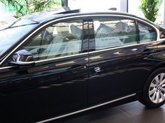 2013款 320Li 2.0T 改款风尚设计套装