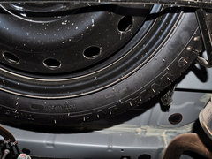 2013款 1.8L 手动 豪华型5座