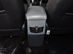2013款 1.8L 手动 豪华型5座