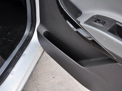 2013款 1.8L 手动 豪华型5座