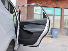 2013款 1.8L 手动 豪华型5座
