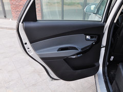 2013款 1.8L 手动 豪华型5座