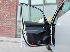 2013款 1.8L 手动 豪华型5座