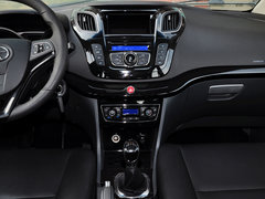 2013款 1.8L 手动 豪华型5座