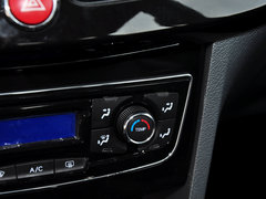 2013款 1.8L 手动 豪华型5座