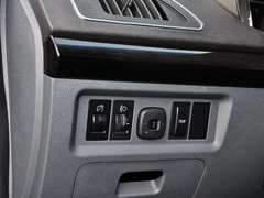 2013款 1.8L 手动 豪华型5座