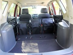 2013款 1.8L 自动 豪华型5座