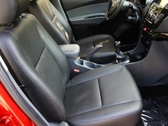 2013款 1.8L 自动 豪华型5座