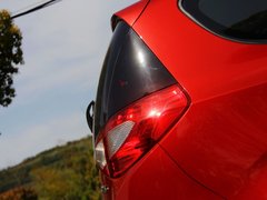 2013款 1.8L 自动 豪华型5座