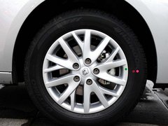 2013款 2.0L CVT 豪华版