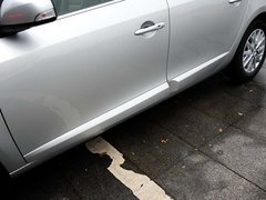 2013款 2.0L CVT 豪华版