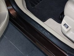 2013款 2.0L CVT 时尚版