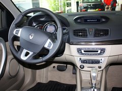2013款 2.0L CVT 时尚版